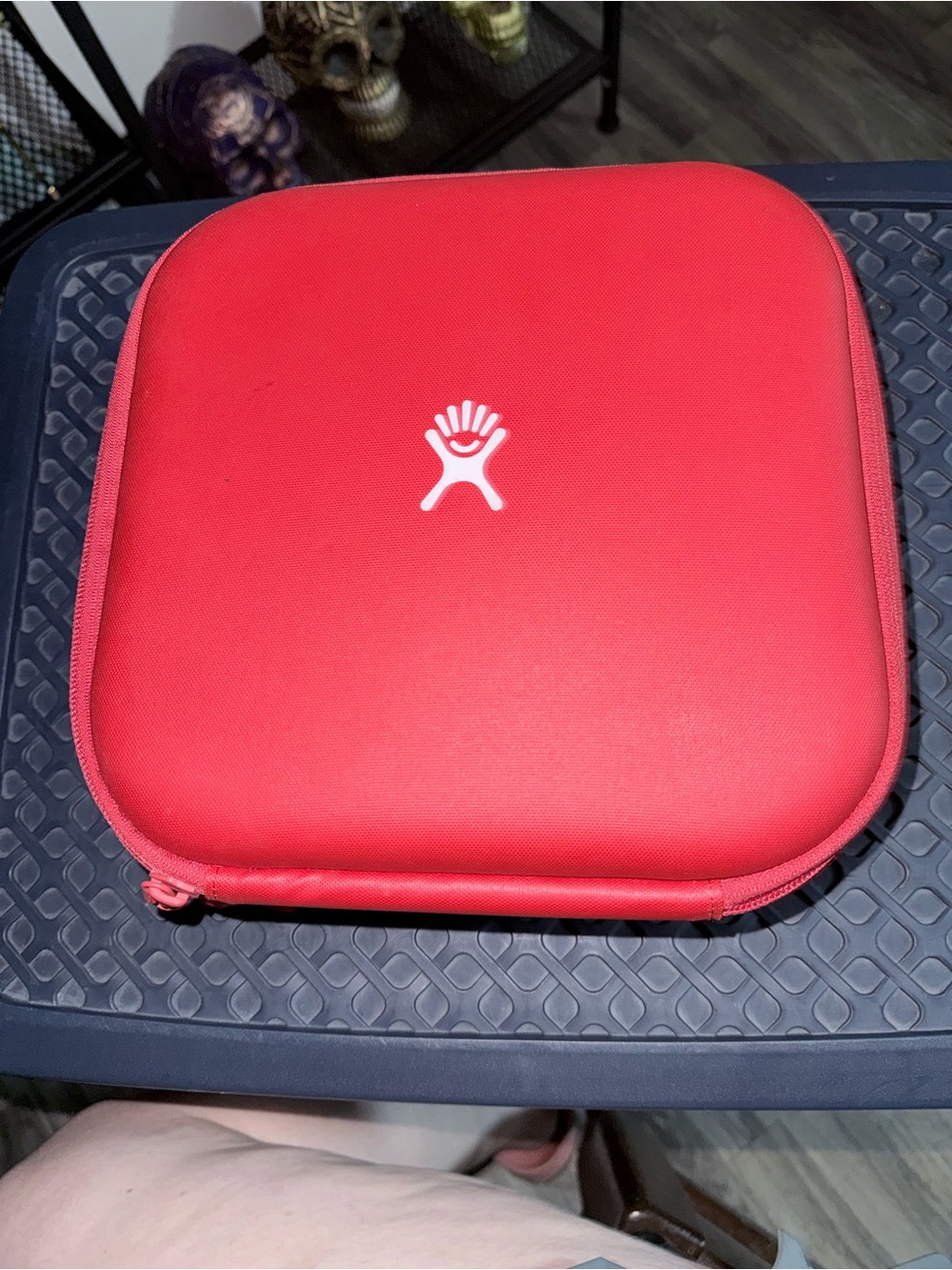 Hydro Flask Red Lunch Box - Picture 2 of 5